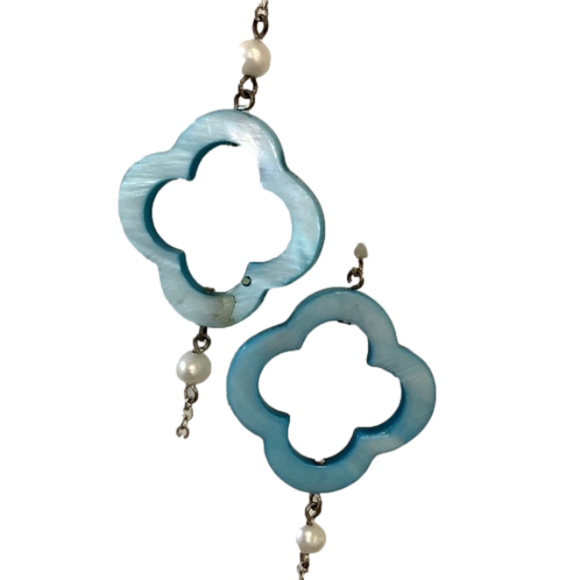 Costume jewelry long necklace turquoise glass 4 leaf clover silver tone chain. - Picture 3 of 8
